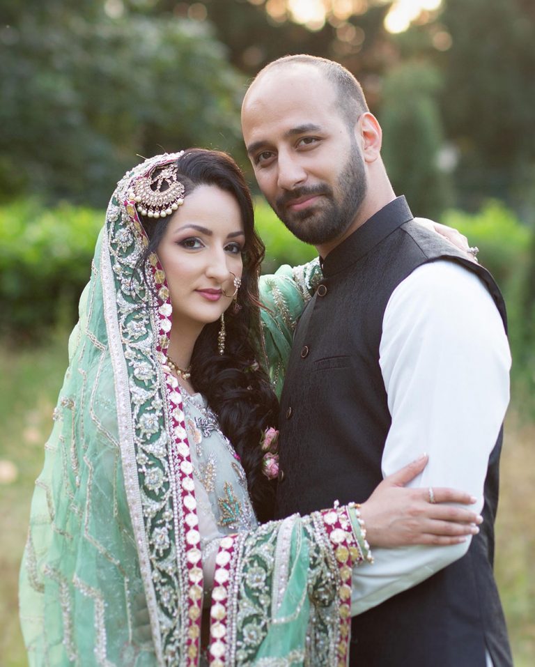 pakistaniweddings #bride #groom #couple | Asian bridal dresses, Wedding  picture poses, Pakistani wedding photography